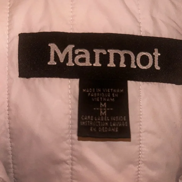 Marmot ( Excellent Brand) Women's GORE TEX Ski Jacket -  Shell/ / Attached Hood - Picture 9 of 10